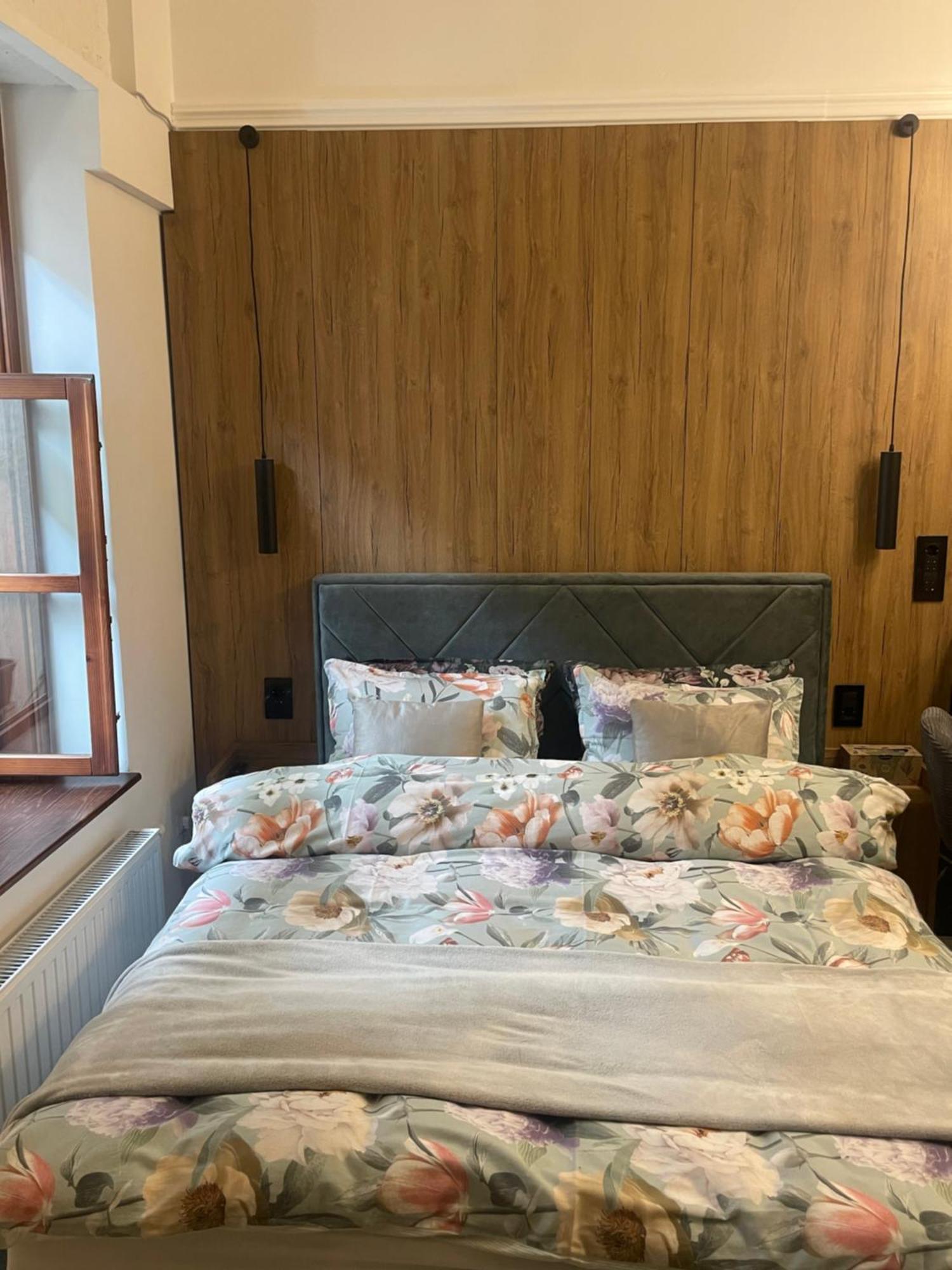Ferienwohnung Lux Dabich 2 Novi Sad Exterior foto