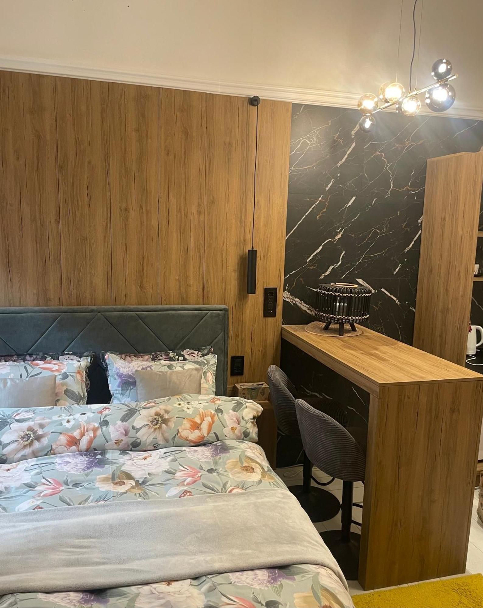 Ferienwohnung Lux Dabich 2 Novi Sad Exterior foto